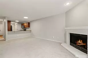 11309 NE 128th St, Kirkland, WA 98034 - Photo 12