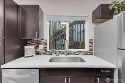 4807 180th Street SW #E103, Lynnwood, WA 98037 - Photo 12