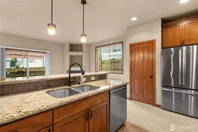 14819 35th Avenue W #6, Lynnwood, WA 98087 - Photo 6