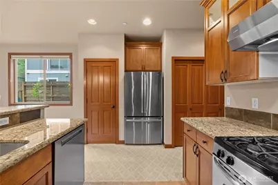14819 35th Avenue W #6, Lynnwood, WA 98087 - Photo 4