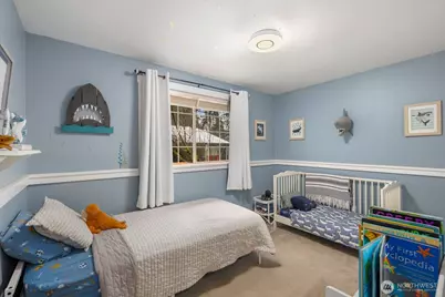 22828 Upper Dorre Don Way SE, Maple Valley, WA 98038 - Photo 14