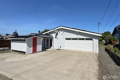 1920 W 4th Street, Port Angeles, WA 98363 - Photo 32