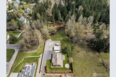 11610 45th Street E, Edgewood, WA 98372 - Photo 38