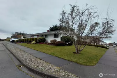 7301 S 16th Street, Tacoma, WA 98465 - Photo 2
