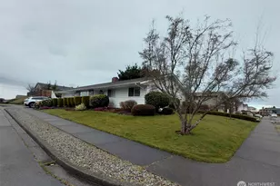 7301 S 16th St, Tacoma, WA 98465 - Photo 2