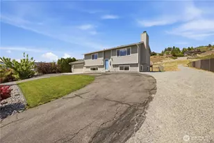 109 Pyramid Pl, Chelan, WA 98816 - Photo 30