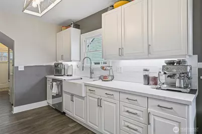 3717 Wetmore Avenue, Everett, WA 98201 - Photo 10