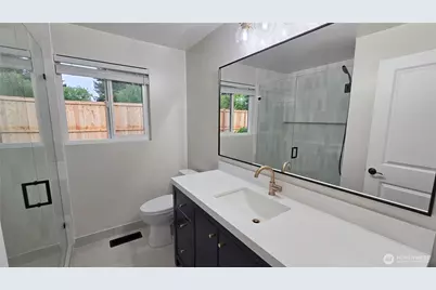 1815 116th Avenue NE, Bellevue, WA 98004 - Photo 8