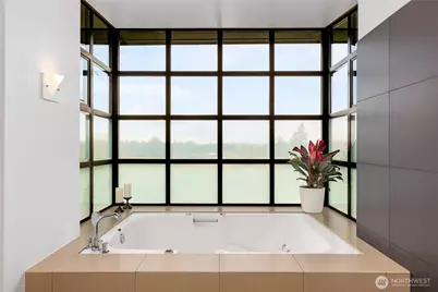 4218 92nd Avenue NE, Yarrow Point, WA 98004 - Photo 24