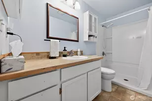 271 Hawkins Rd, Winlock, WA 98596 - Photo 14