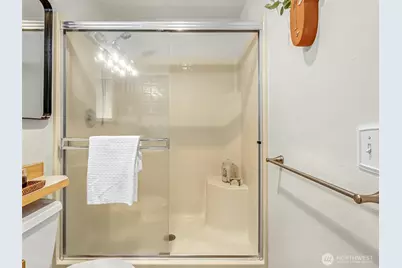 2300 Jefferson Avenue NE #I137, Renton, WA 98056 - Photo 32