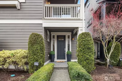 849 Third Avenue NE, Issaquah, WA 98029 - Photo 2