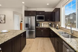 849 3rd Ave NE, Issaquah, WA 98029 - Photo 10