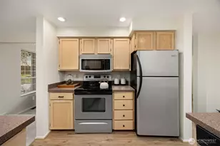 11512 NE 115th Ct, Kirkland, WA 98033 - Photo 12