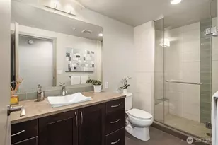 10610 NE 9th Pl, Bellevue, WA 98004 - Photo 18