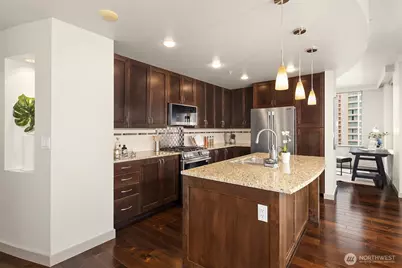 10610 NE 9th Place #1605, Bellevue, WA 98004 - Photo 10