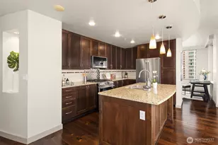 10610 NE 9th Pl, Bellevue, WA 98004 - Photo 10