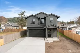 528 Harman Way S, Orting, WA 98360 - Photo 1