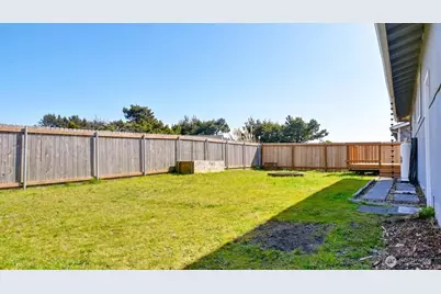 35102 H Place, Ocean Park, WA 98640 - Photo 14