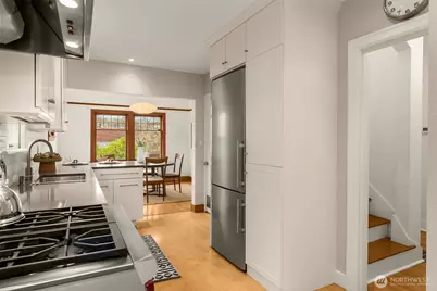 1724 31st Avenue, Seattle, WA 98122 - Photo 10