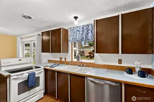 2504 S 365th Pl, Federal Way, WA 98003 - Photo 10