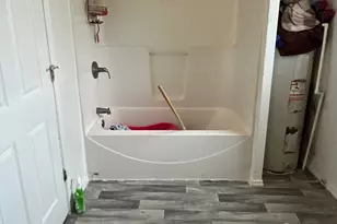 307 N E St, Aberdeen, WA 98520 - Photo 12