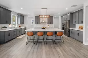 123 S McNeely St, Buckley, WA 98321 - Photo 6