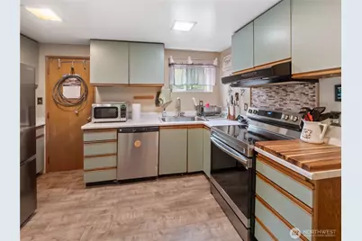 29518 SE 384th Street, Enumclaw, WA 98022 - Photo 10