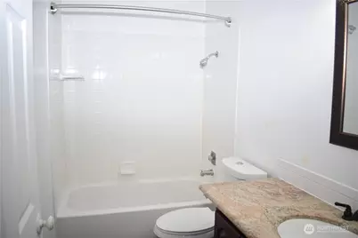 33025 18th Place #D301, Federal Way, WA 98003 - Photo 10