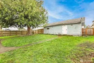 2001 State St, Everett, WA 98201 - Photo 28