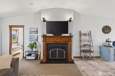 2227 Mariners Way, Oak Harbor, WA 98277 - Photo 10