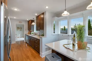 5233 S Orchard Terrace, Seattle, WA 98118 - Photo 10