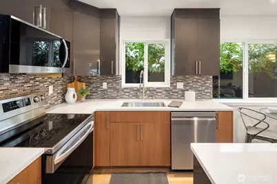 4814 14th Avenue S, Seattle, WA 98108 - Photo 8