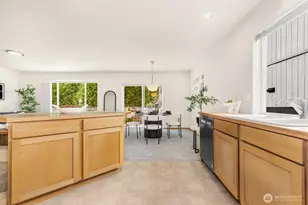 923 Sarah Ct NW, Olympia, WA 98502 - Photo 8