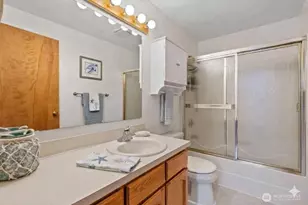 4421 75th St SW, Mukilteo, WA 98275 - Photo 32