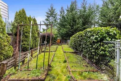 4604 244th Street Ct E, Graham, WA 98338 - Photo 34