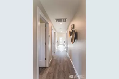 123 E 9th Avenue #57, Moses Lake, WA 98837 - Photo 4