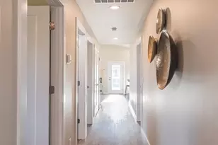 123 E 9th Ave, Moses Lake, WA 98837 - Photo 4