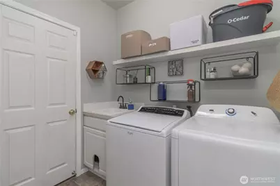 13119 127 Street Ct E, Puyallup, WA 98374 - Photo 12
