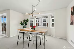 8720 Phinney Ave N, Seattle, WA 98103 - Photo 8