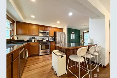 3012 NE 137th Street #B, Seattle, WA 98125 - Photo 8