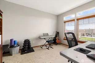 1676 SW Ulysses St, Oak Harbor, WA 98277 - Photo 18