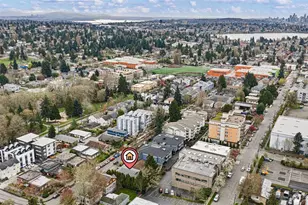 9545 Interlake Ave N, Seattle, WA 98103 - Photo 30