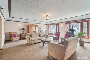 519 W Roy St, Seattle, WA 98119 - Photo 18