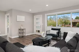 1816 NE 82nd St, Seattle, WA 98115 - Photo 2