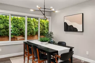 1816 NE 82nd St, Seattle, WA 98115 - Photo 8