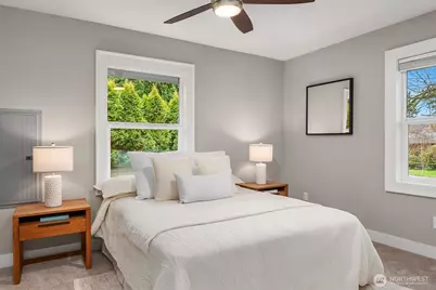 1816 NE 82nd Street, Seattle, WA 98115 - Photo 16