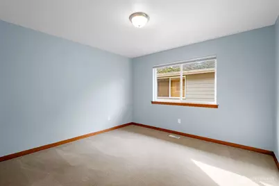 8835 NE 148th Place, Kenmore, WA 98028 - Photo 30