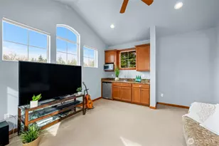 8835 NE 148th Pl, Kenmore, WA 98028 - Photo 22