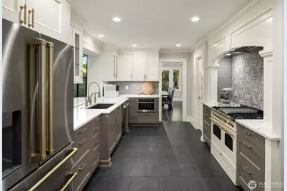 3645 92nd Avenue SE, Mercer Island, WA 98040 - Photo 6